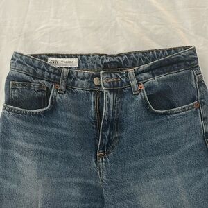 Adorable cropped wide Zara jeans